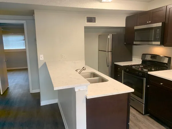 $1,495 | 1202 Newning Avenue, Unit 109, Austin, TX 78704