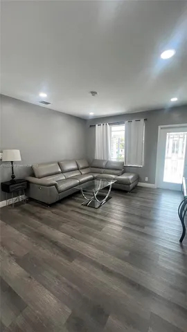 $619,000 | 1401 Northeast 14th Court, Fort Lauderdale, FL 33304