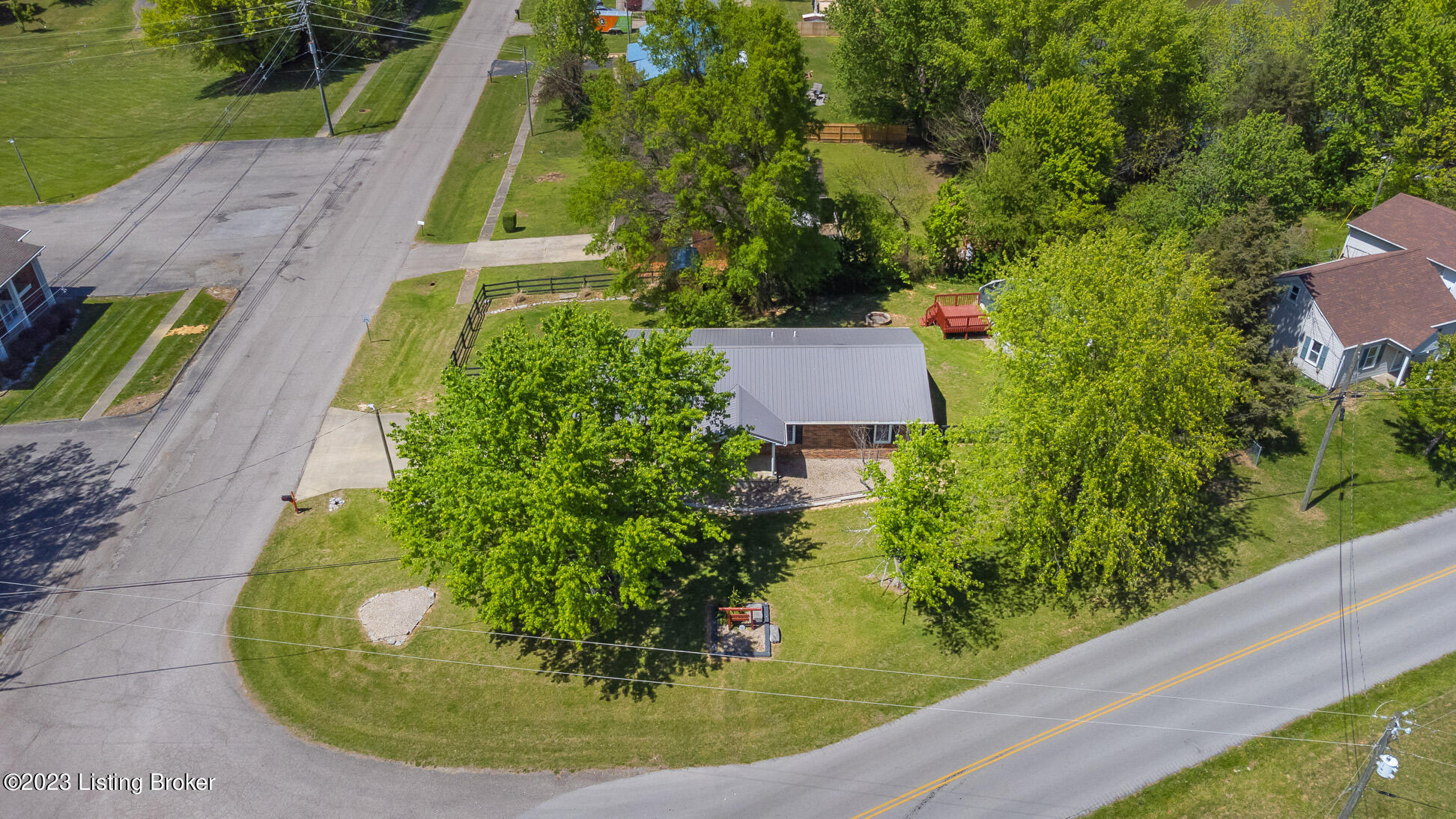 1685 West Elm Road Radcliff, KY 40160 - Photo 66 of 69 1685-W-Elm-Rd_075