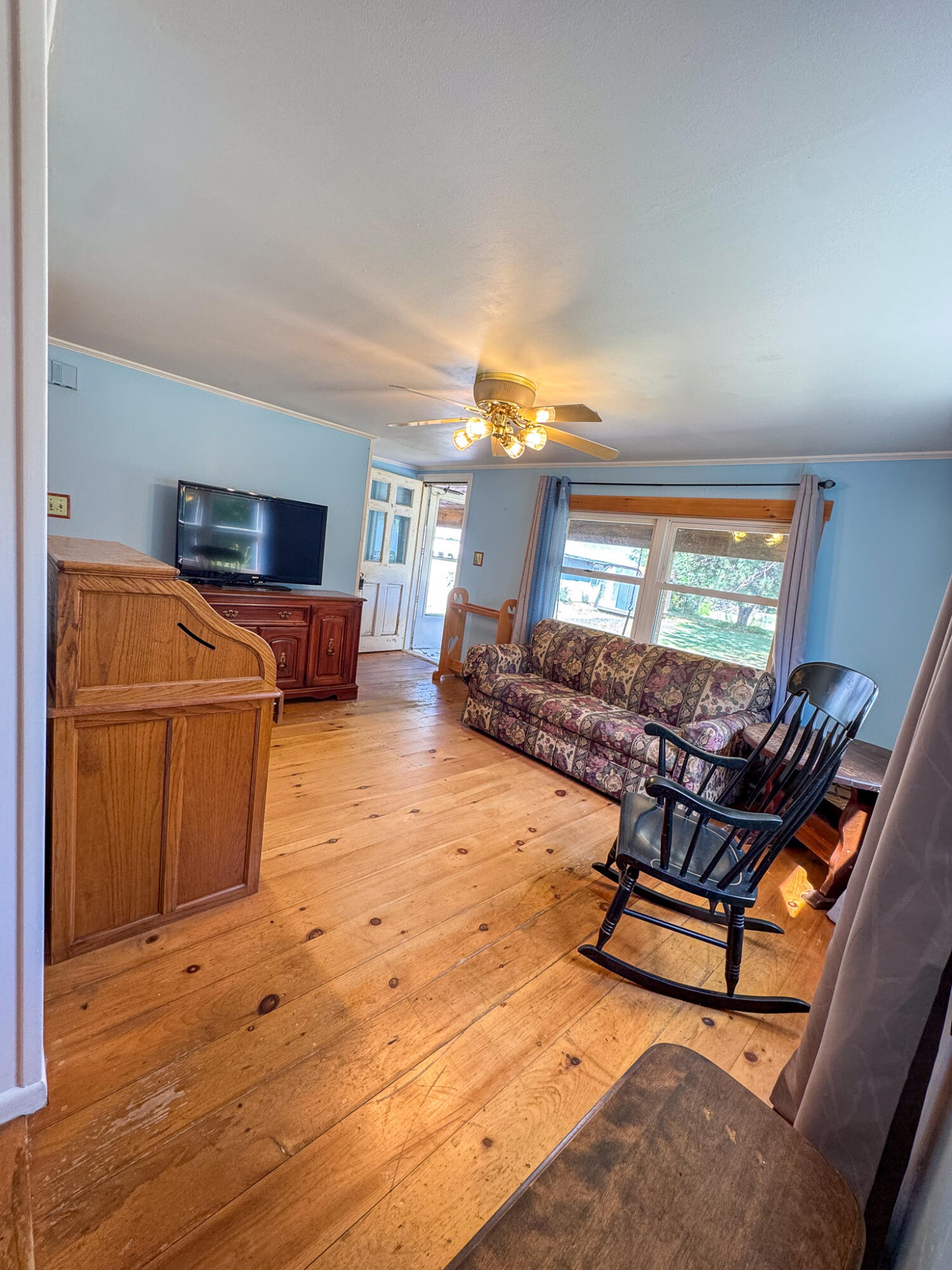 203 Main Street Bingham, ME 04920 - Photo 17 of 32 IMG_3287