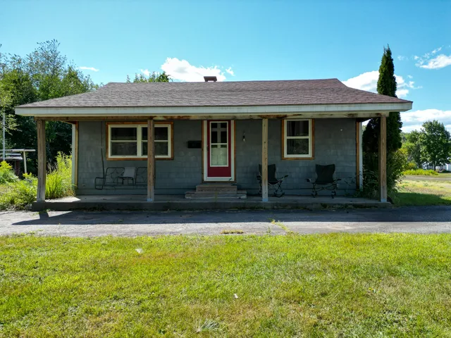 $195,000 | 203 Main Street, Bingham, ME 04920