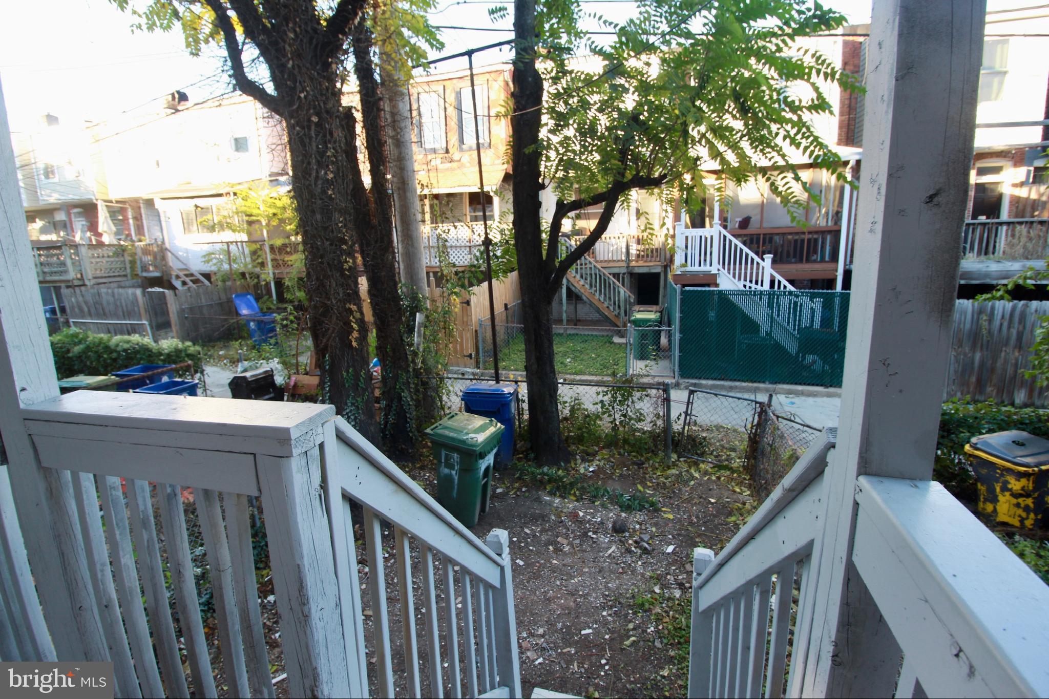434 East 28th Street Baltimore, MD 21218 - Photo 15 of 37 a balcony view with a sink and garden view