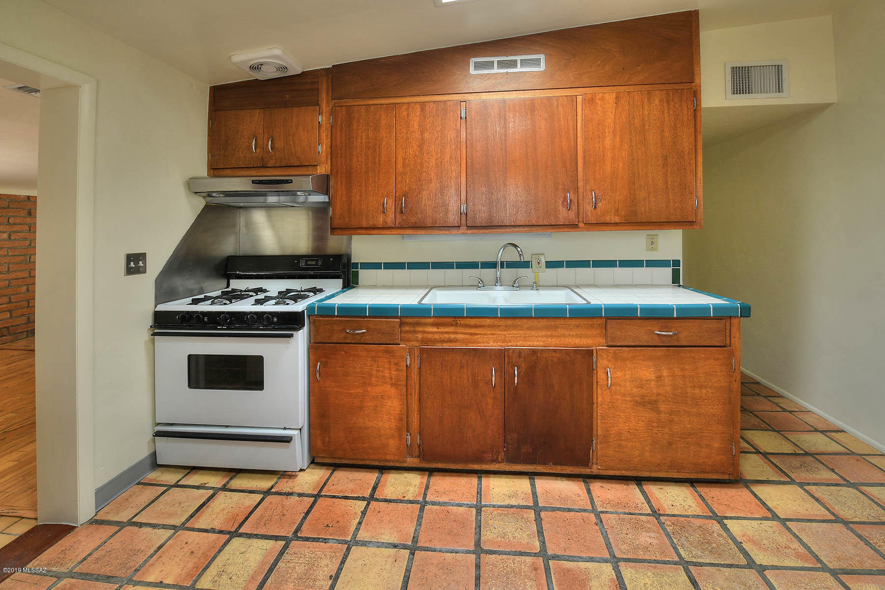 2543 East Lind Road Tucson, AZ 85716 - Photo 11 of 21 Gallery Image 11