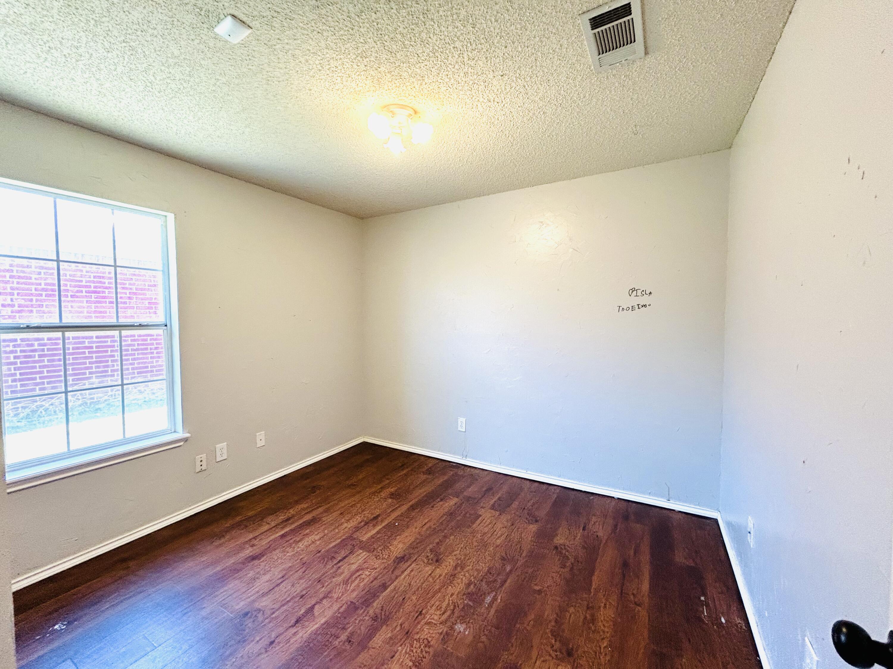 1440 77th Street Lubbock, TX 79423 - Photo 7 of 9 IMG_4682