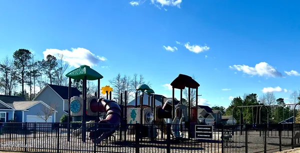 $1,950 | 8219 East Highcroft Drive Northeast, Leland, NC 28451