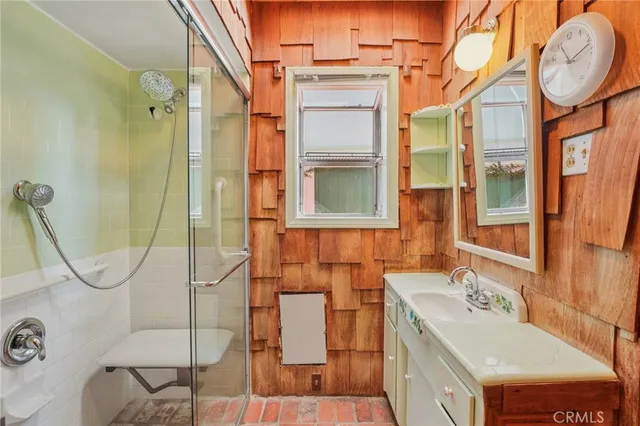 $2,800,000 | 1652 Voorhees Avenue, Manhattan Beach, CA 90266