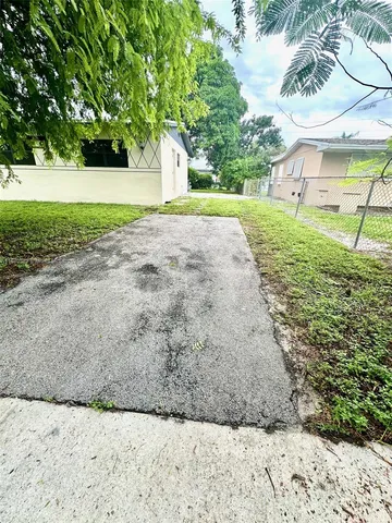 $499,000 | 1420 Northwest 174th Street, Miami Gardens, FL 33169