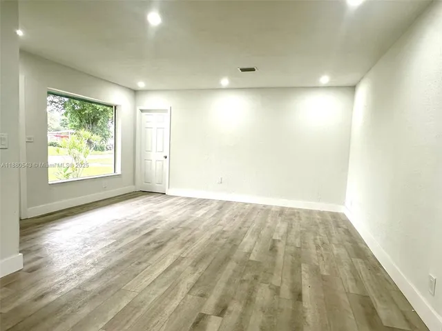 $499,000 | 1420 Northwest 174th Street, Miami Gardens, FL 33169