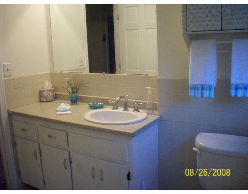 11 Pelczar Road Dracut, MA 01826 - Photo 13 of 23 Gallery Image 13