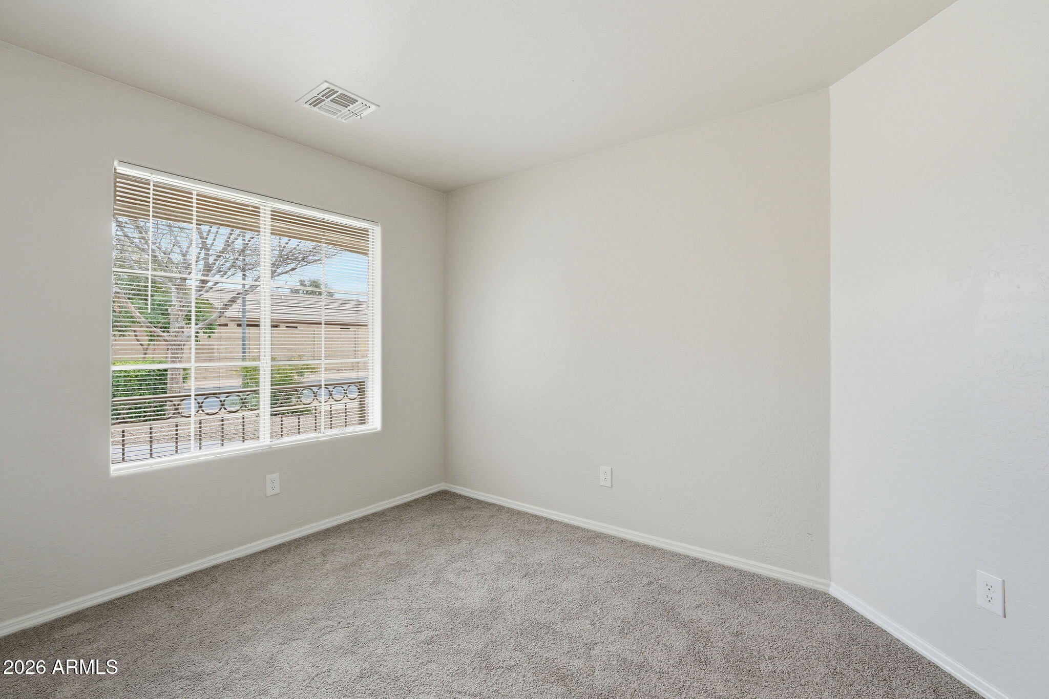 6216 South 16th Lane Phoenix, AZ 85041 - Photo 23 of 31 022_ListerPros