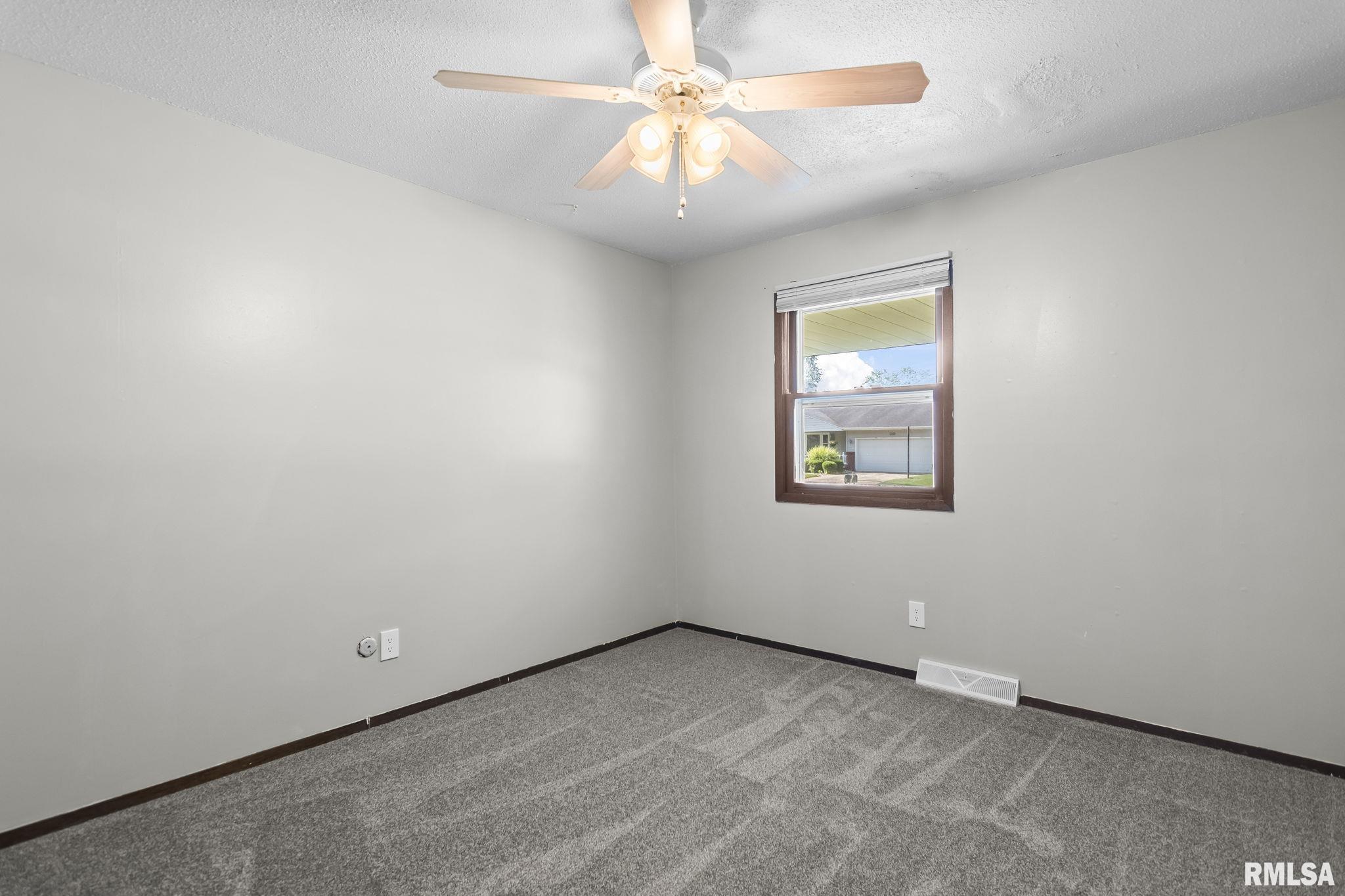 109 Basswood Road Springfield, IL 62712 - Photo 25 of 37