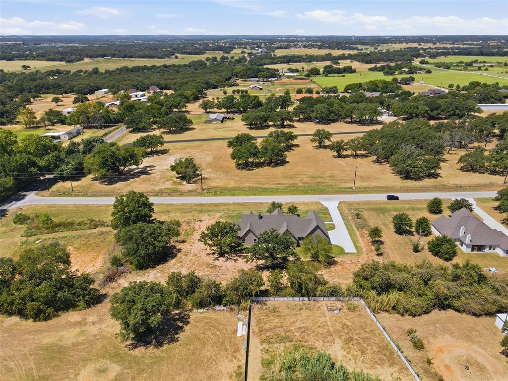 104 Springhill Ct. Springtown, TX 76082 - Photo 37 of 38 Gallery Image 37