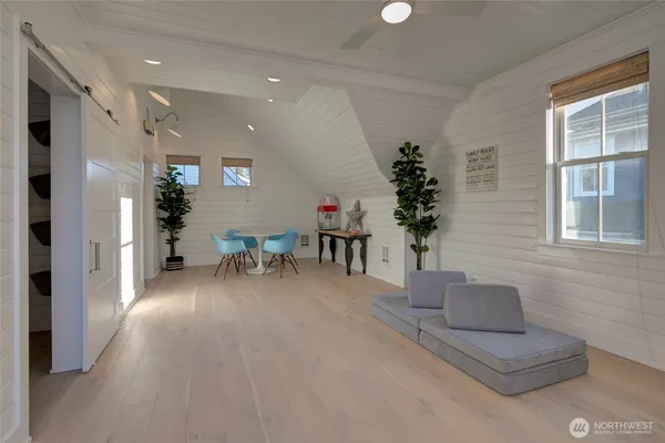 $1,838,000 | 33 Fireside Lane, Pacific Beach, WA 98571