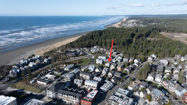 $1,838,000 | 33 Fireside Lane, Pacific Beach, WA 98571