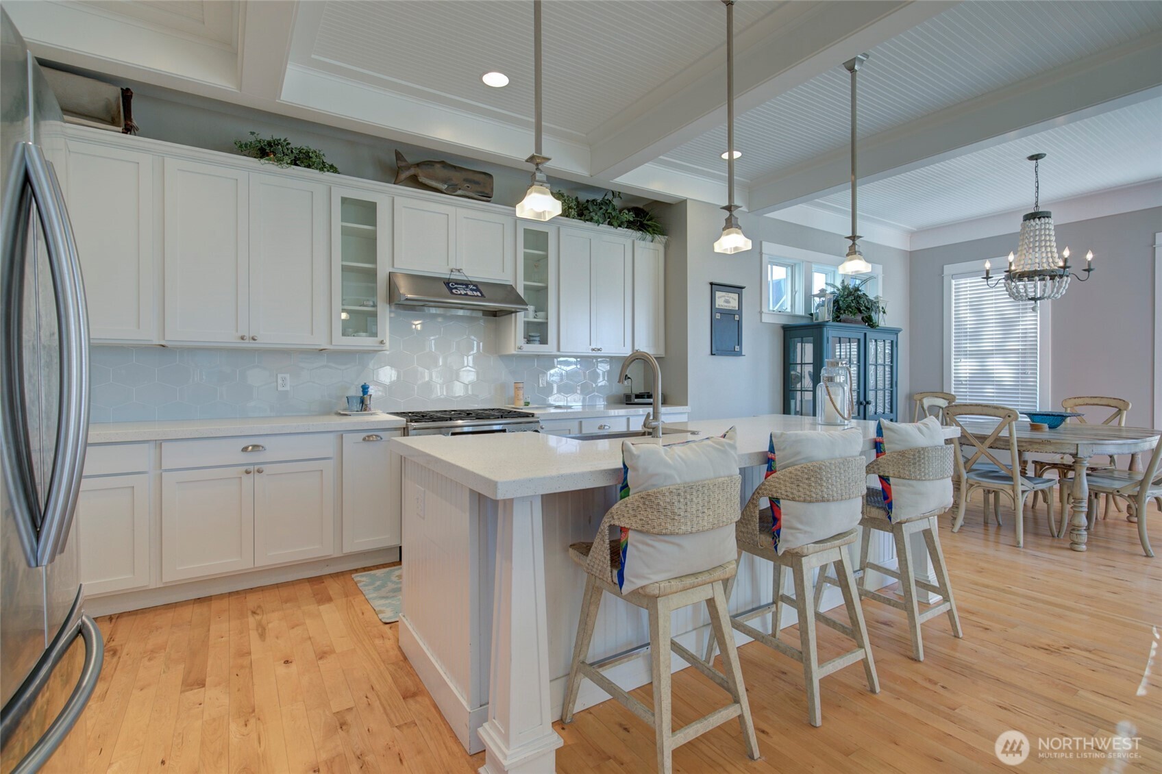 33 Fireside Lane Pacific Beach, WA 98571 - Photo 10 of 40 a kitchen with a sink and cabinets