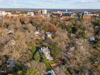 $2,100,000 | 400 Ransom Street, Chapel Hill, NC 27516