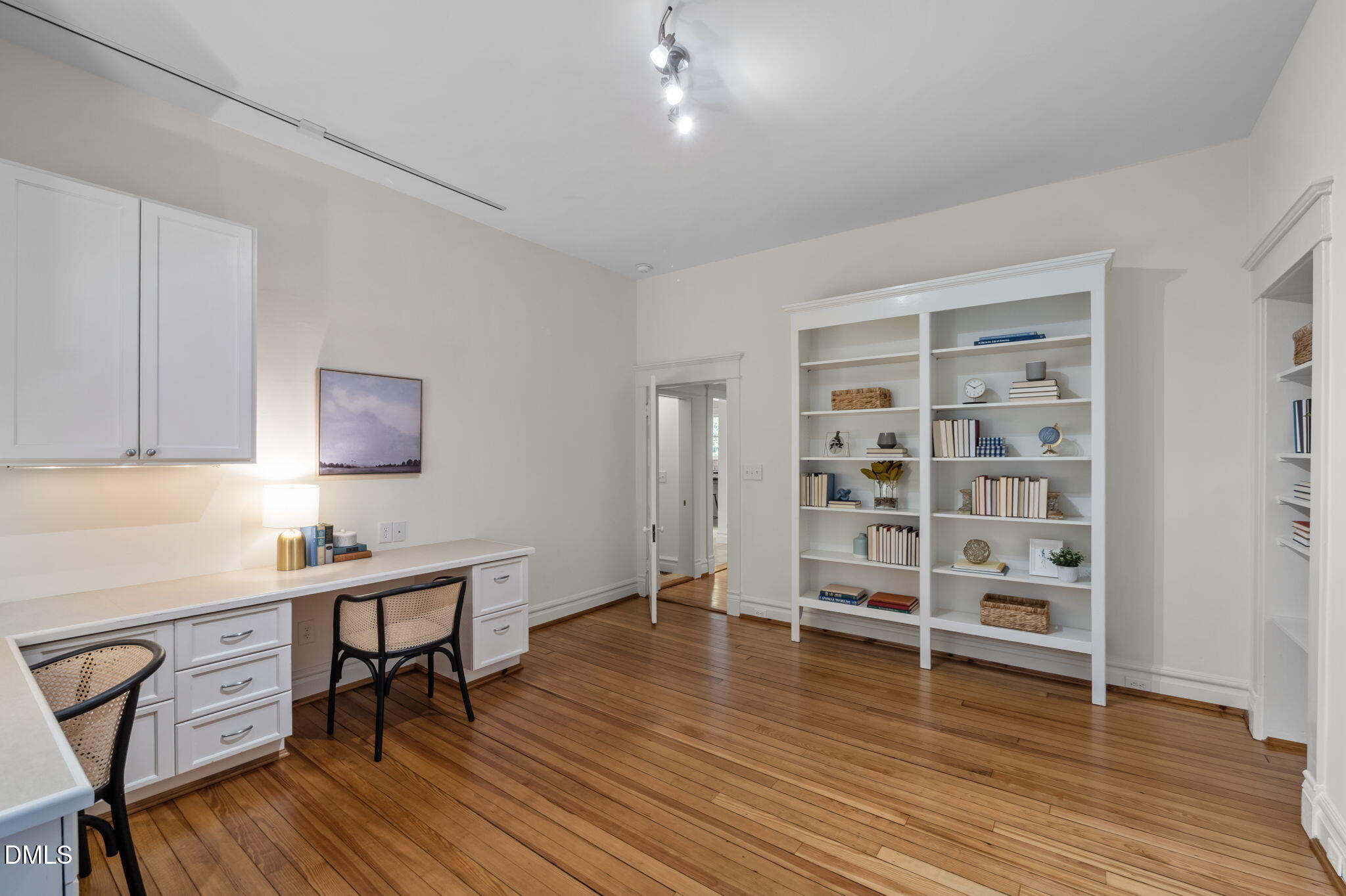 400 Ransom Street Chapel Hill, NC 27516 - Photo 24 of 67 34-web-or-mls-P1118415