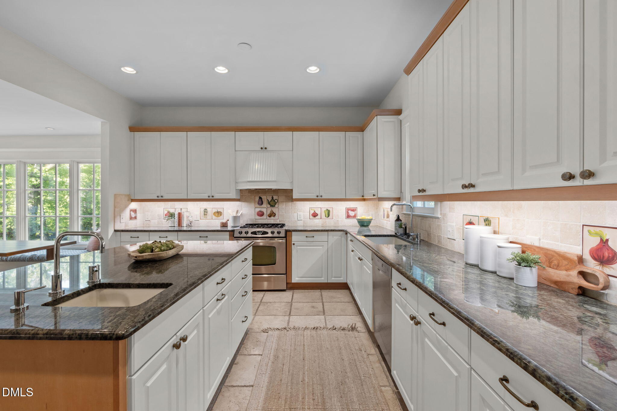 400 Ransom Street Chapel Hill, NC 27516 - Photo 28 of 67 38-web-or-mls-P1118427