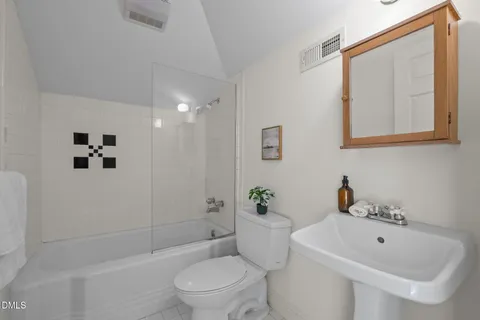 $2,100,000 | 400 Ransom Street, Chapel Hill, NC 27516