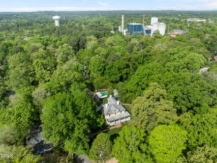 $2,100,000 | 400 Ransom Street, Chapel Hill, NC 27516