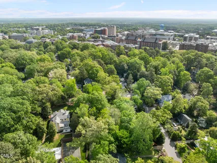 $2,100,000 | 400 Ransom Street, Chapel Hill, NC 27516