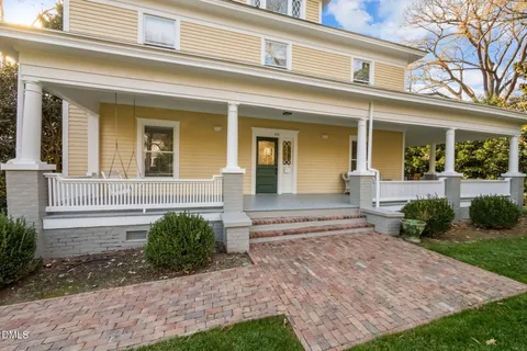 $2,100,000 | 400 Ransom Street, Chapel Hill, NC 27516