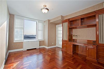 220 Riverside Boulevard, Unit 15J Manhattan, NY 10069 - Photo 21 of 25 Gallery Image 21