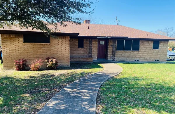 $247,000 | 1315 Willowcreek Drive, Lancaster, TX 75146