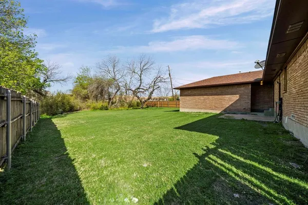 $247,000 | 1315 Willowcreek Drive, Lancaster, TX 75146