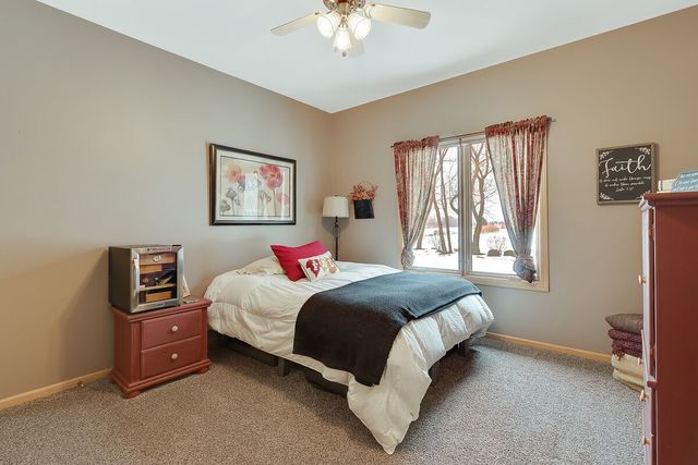 3311 Cornflower Way Spring Grove, IL 60081 - Photo 18 of 29