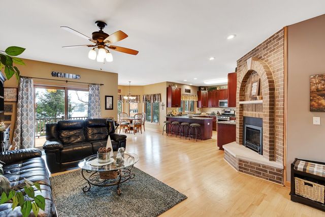 3311 Cornflower Way Spring Grove, IL 60081 - Photo 6 of 29