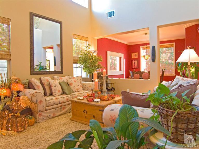 552 Shadow Lane Simi Valley, CA 93065 - Photo 9 of 36 Additional Photo
