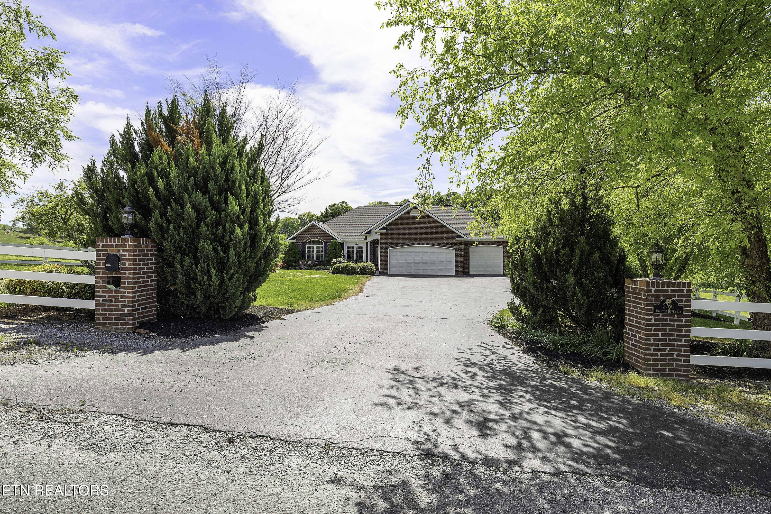 2760 Holston River Drive Rutledge, TN 37861 - Photo 4 of 46 B1_L40A0076