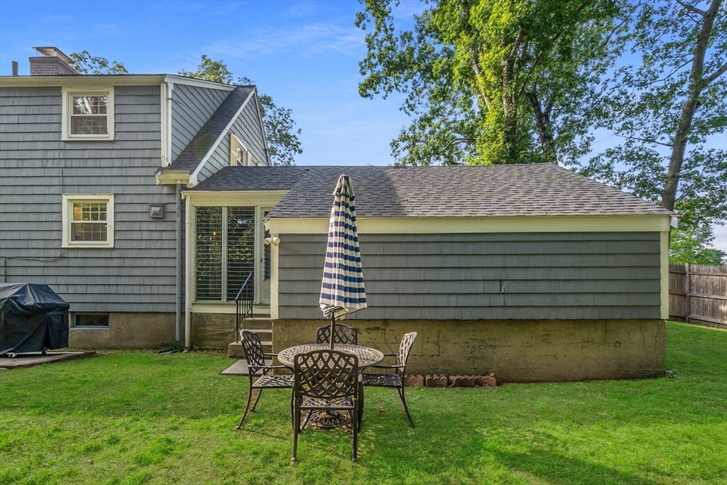 24 Fisher Road Weymouth, MA 02190 - Photo 19 of 42