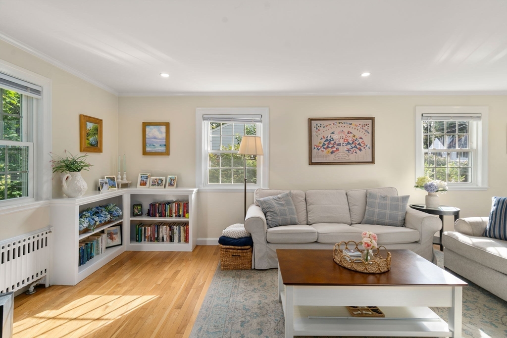 24 Fisher Road Weymouth, MA 02190 - Photo 5 of 42