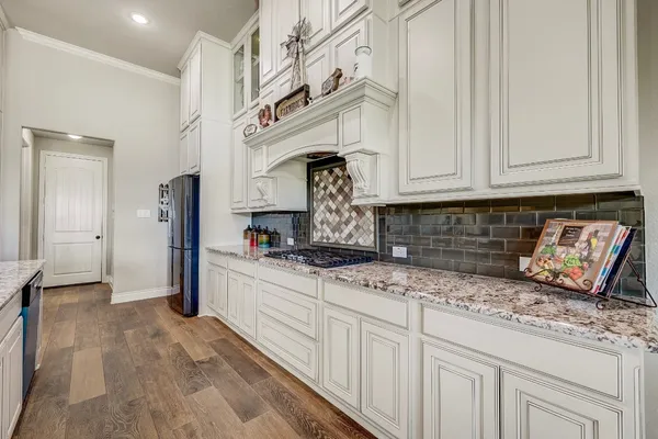 $899,999 | 1705 County Road 211, Anderson, TX 77830