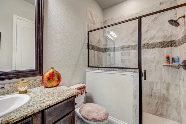 $899,999 | 1705 County Road 211, Anderson, TX 77830