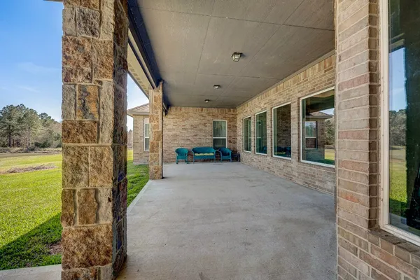 $899,999 | 1705 County Road 211, Anderson, TX 77830