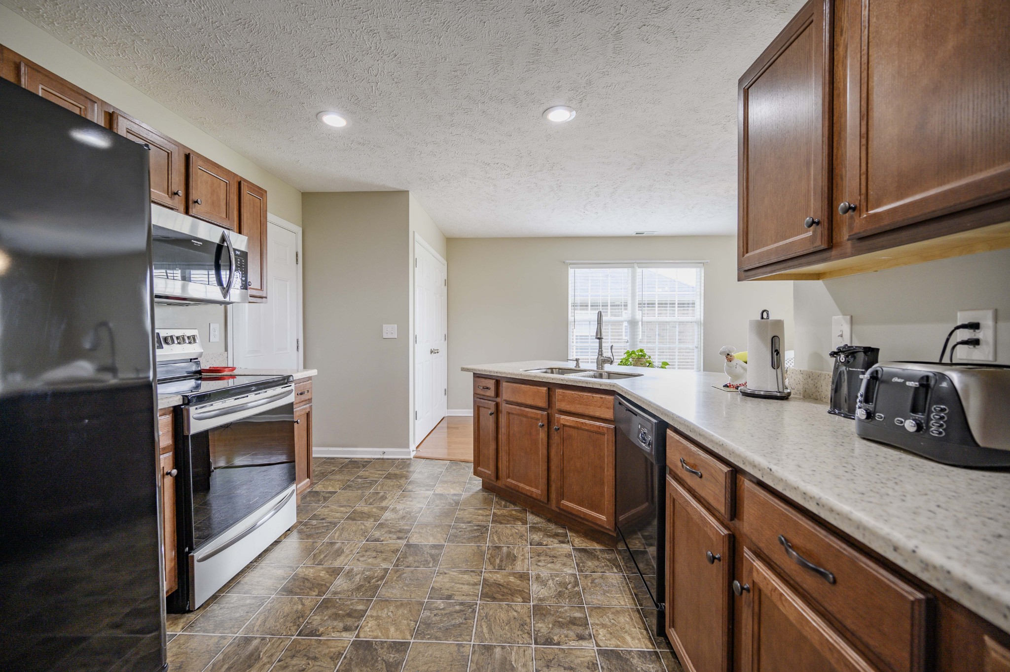2622 Decatur Lane Christiana, TN 37037 - Photo 5 of 9 Gallery Image 5