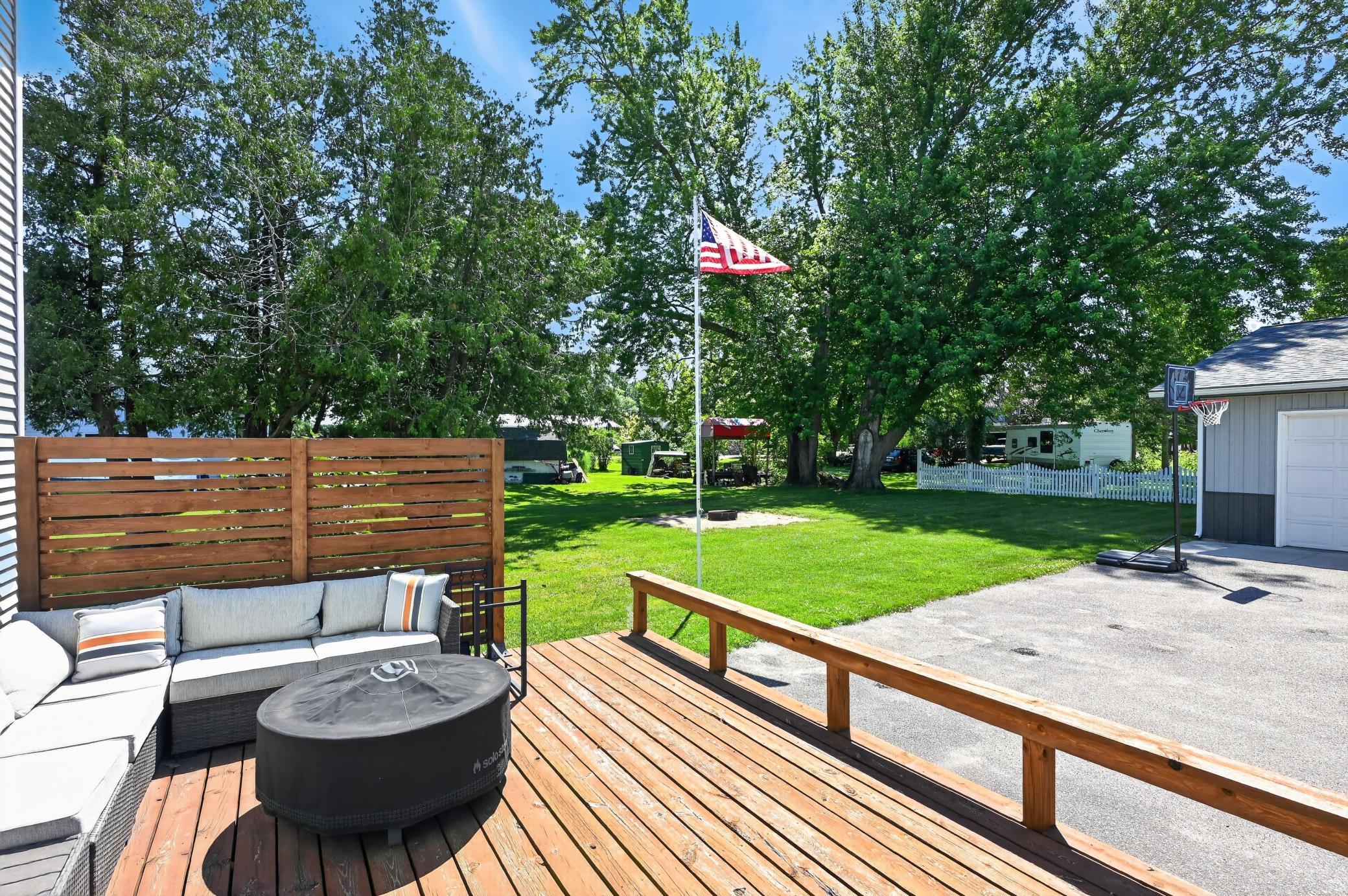 341 Nelson Street North Nelson, MN 56355 - Photo 8 of 51