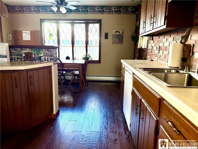 $194,900 | 112 South Warsaw Street, Dunkirk, NY 14048