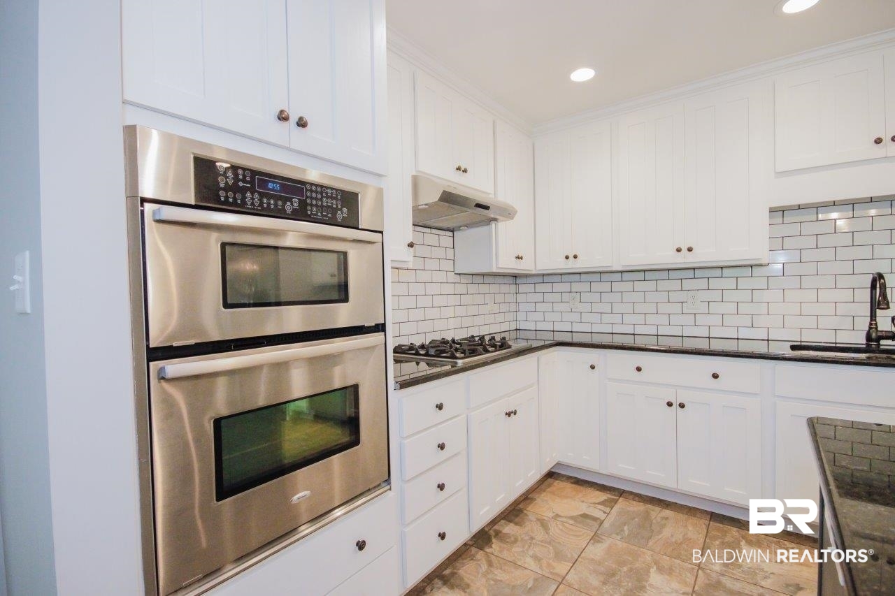 17527 River Road Summerdale, AL 36580 - Photo 10 of 50 Kitchen