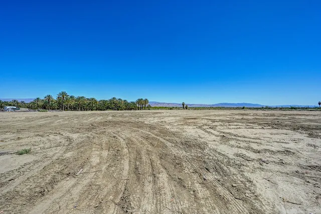 a view of an ocean beach