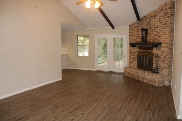 $229,900 | 708 1st Street, Winnie, TX 77665