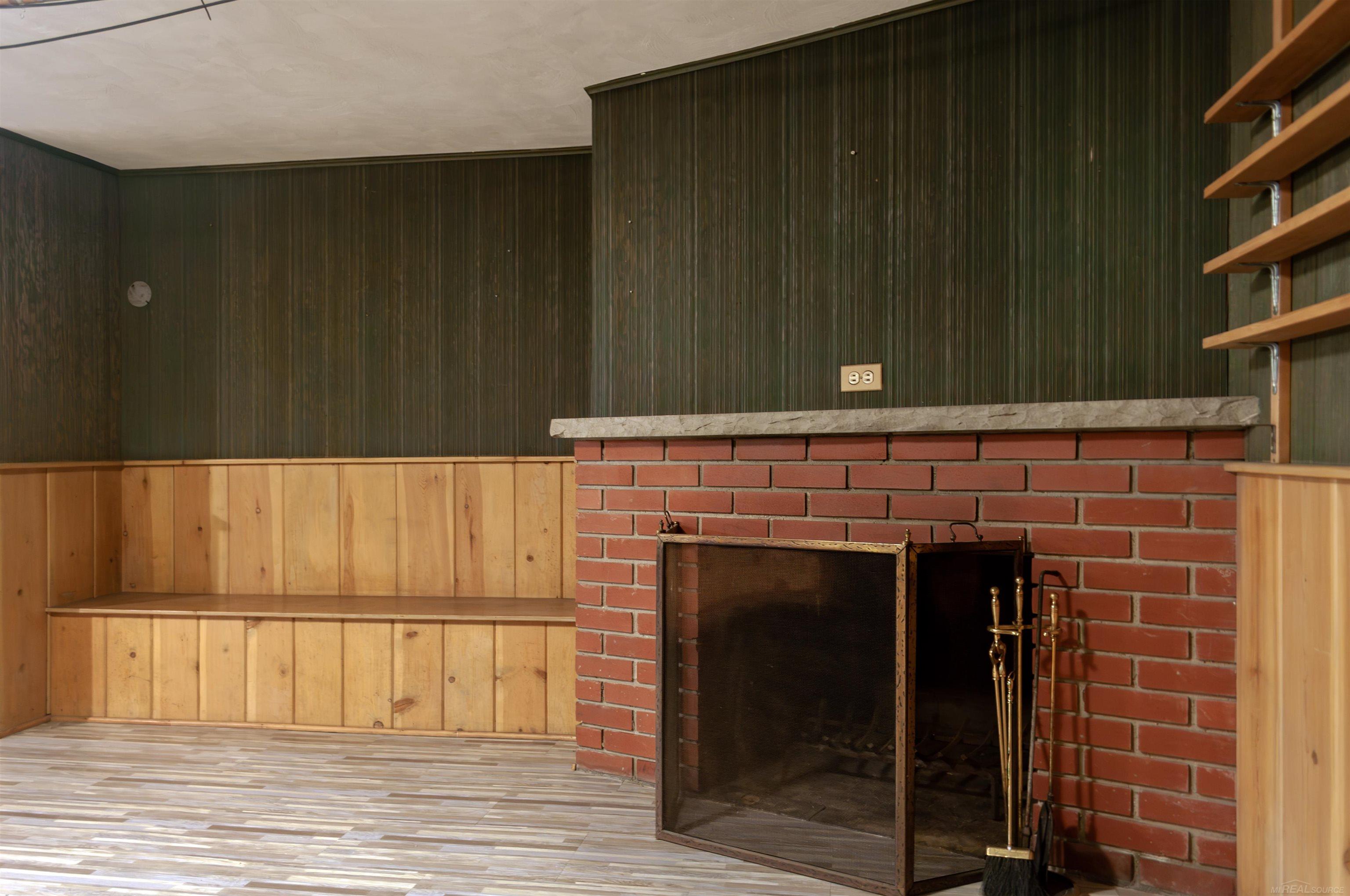 743 South Renaud Road Grosse Pointe, MI 48236 - Photo 53 of 62 50113563-52.JPG