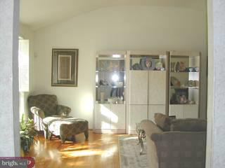 829 Broadmoor Road Huntingdon Valley, PA 19006 - Photo 4 of 6 Gallery Image 4