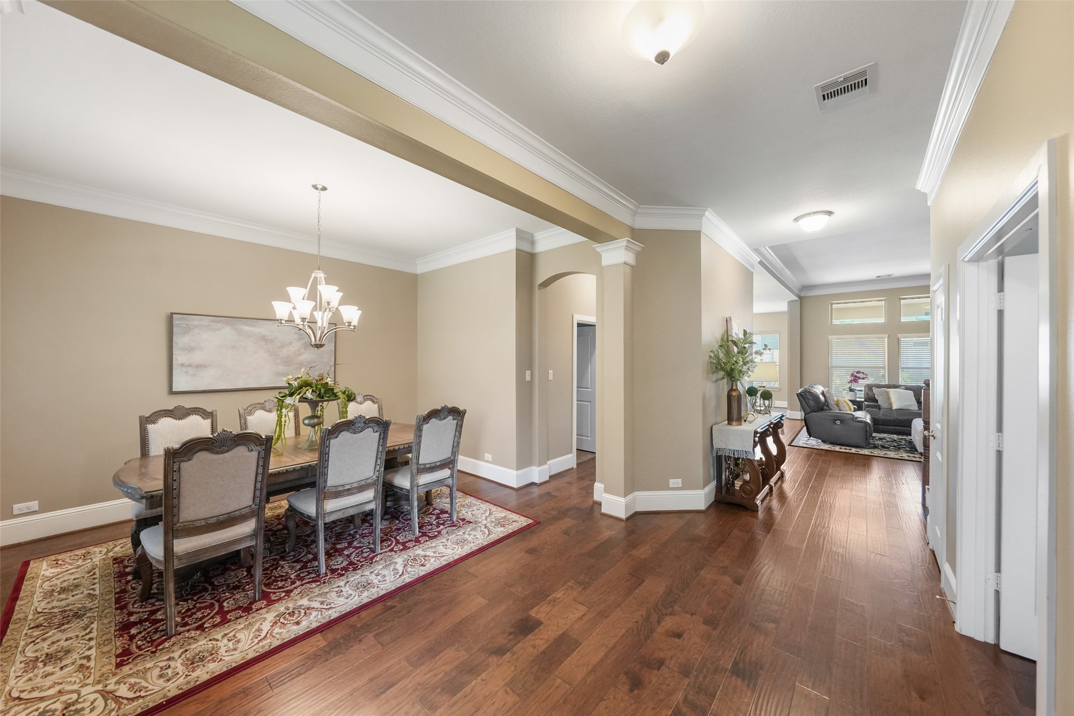 8206 Caroline Ridge Drive Humble, TX 77396 - Photo 4 of 45