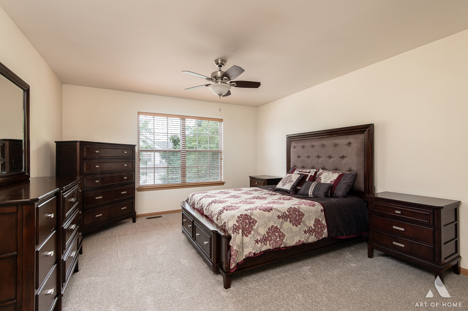 397 Littleton Trail Elgin, IL 60120 - Photo 15 of 30 a bedroom with a bed and a tv