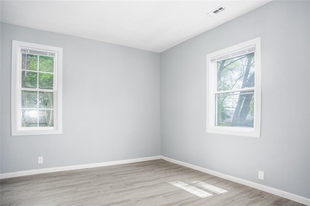 912 East Frederick Street Independence, MO 64050 - Photo 11 of 13