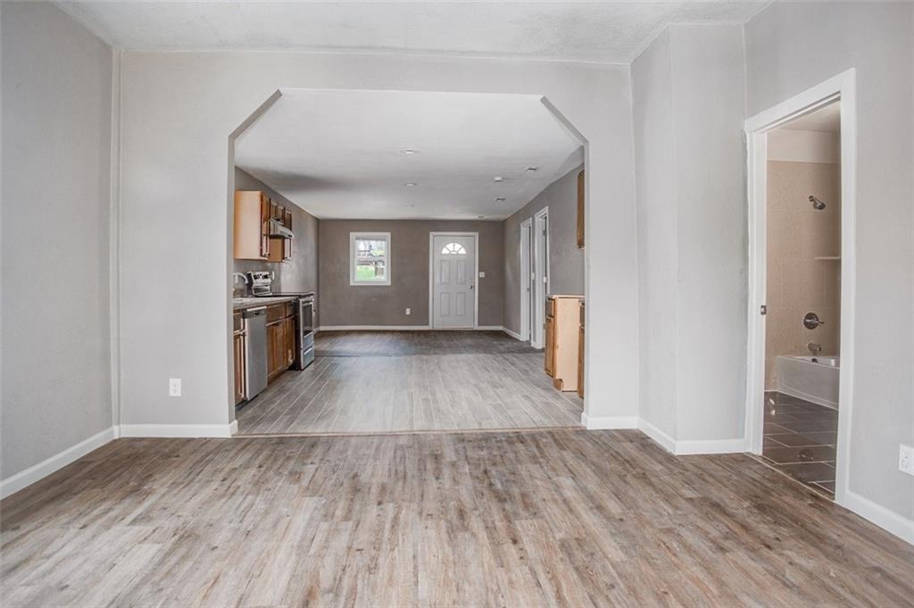 912 East Frederick Street Independence, MO 64050 - Photo 3 of 13